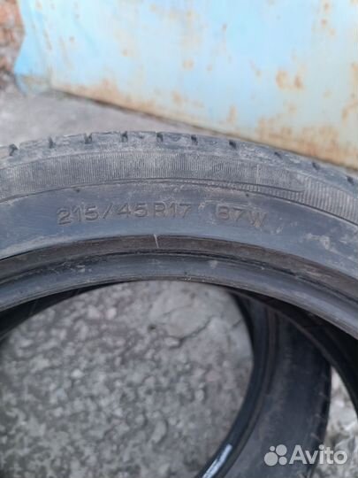 Michelin Pilot Sport 3 215/45 R17 19D