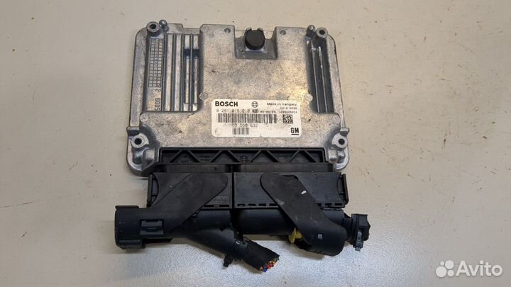 Блок управления двигателем Saab 9-5, 2008