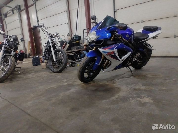 Suzuki gsxr 600