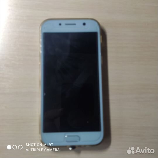 Samsung Galaxy A5 (2017) SM-A520F/DS, 3/32 ГБ