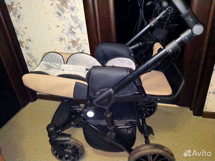 Детская коляска 3 в 1 Delorean Active