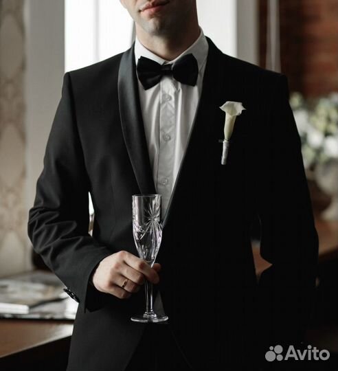 Мужской смокинг