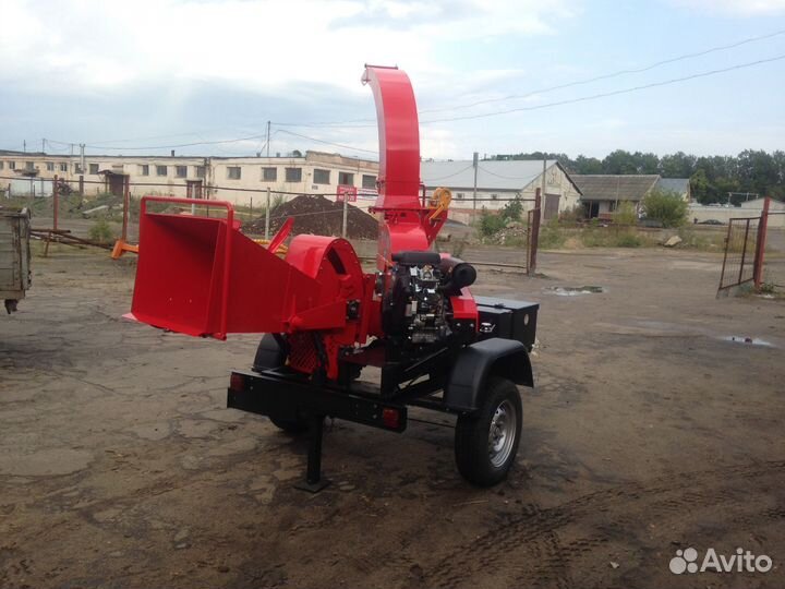Измельчитель веток дерева бензин 35лс прм200г