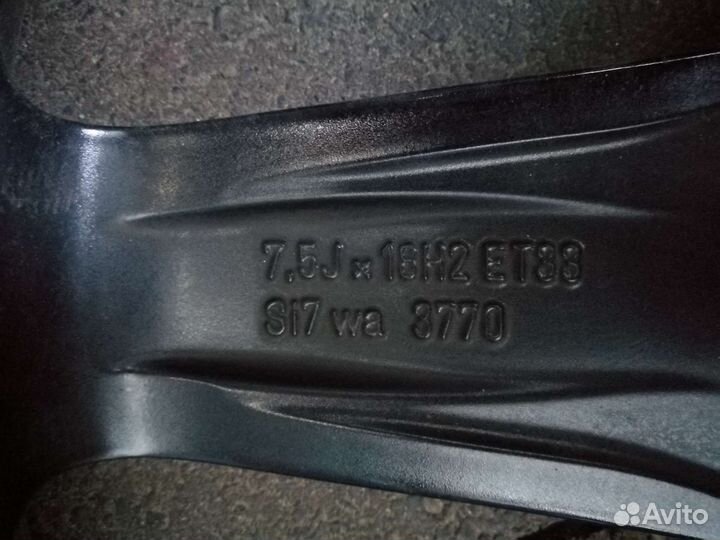 Диск R 18 Mercedes C 205 AMG