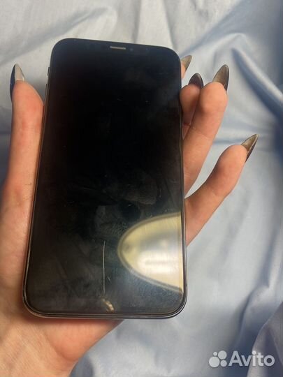 iPhone X, 64 ГБ