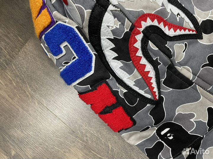 Зипка Bape Shark