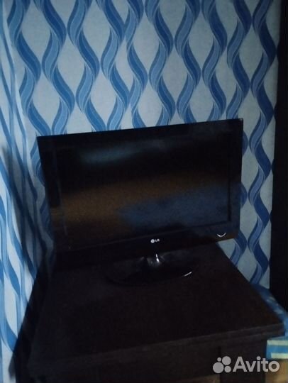 Продам телевизор