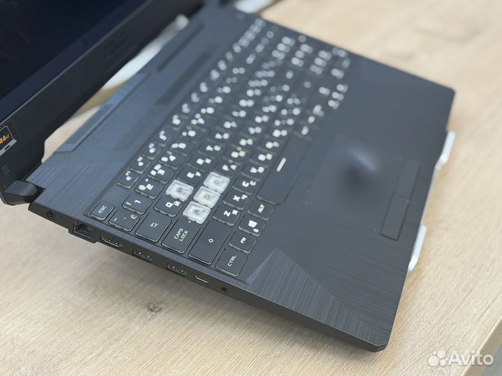 Asus TUF Gaming 144Hz GTX 1660Ti + i5-10300H