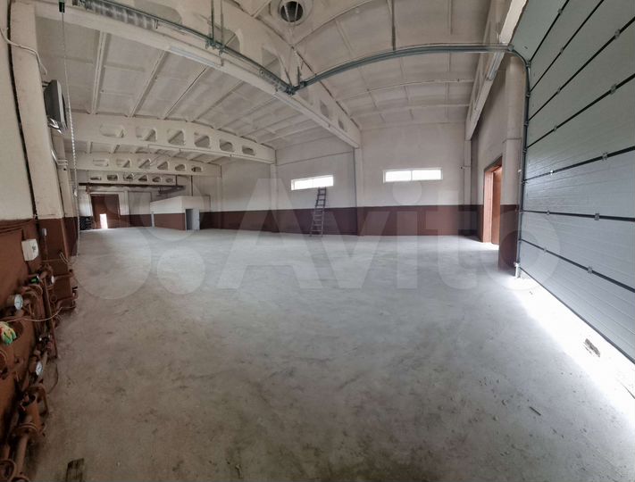 Склад или производственное помещение, 410 м²