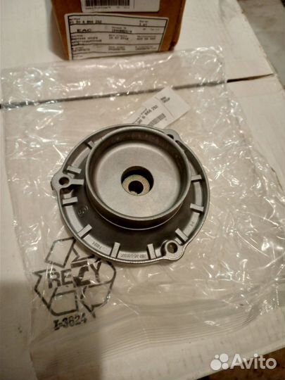 BMW 5-series G30/31 Опора амортизатора переднего