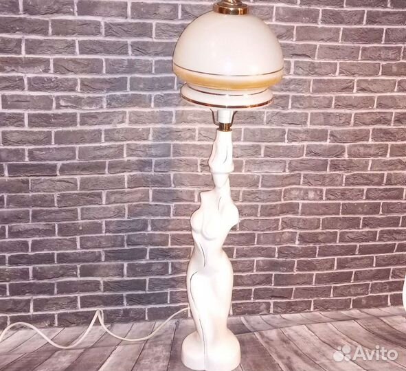 Лампа настольная Торшер