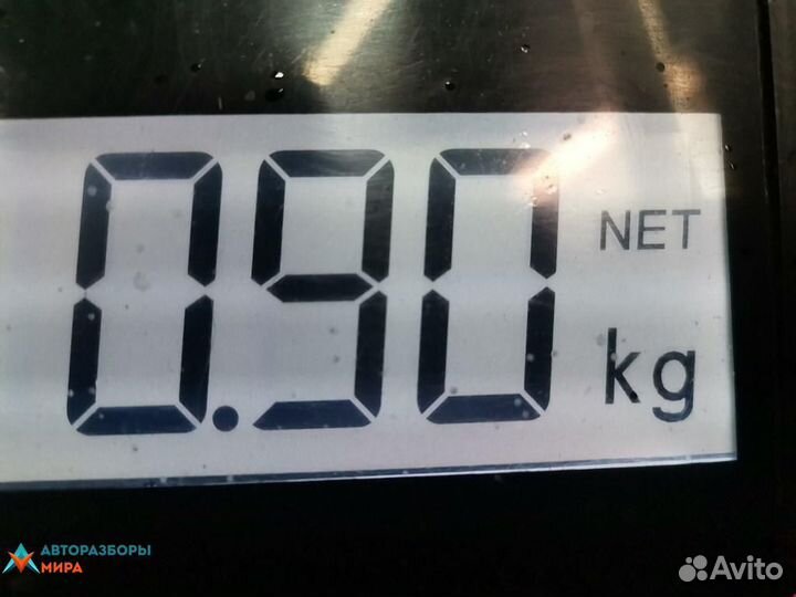 Щиток приборов (приборная панель) Toyota Avensis