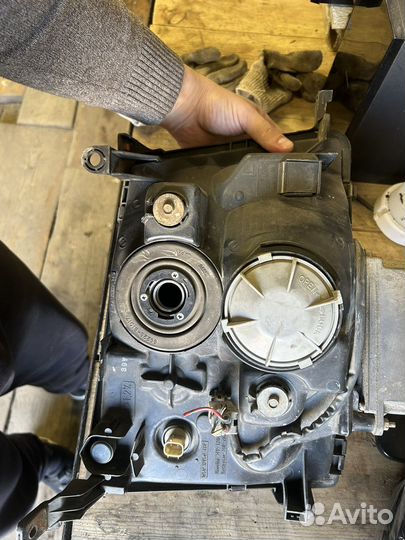 Левая фара land cruiser 100