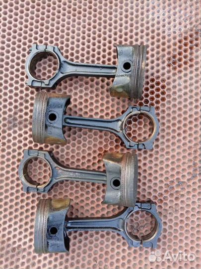 Поршень Форд фиеста мк5 1.6