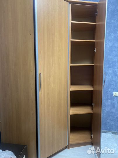 Угловой шкаф бу