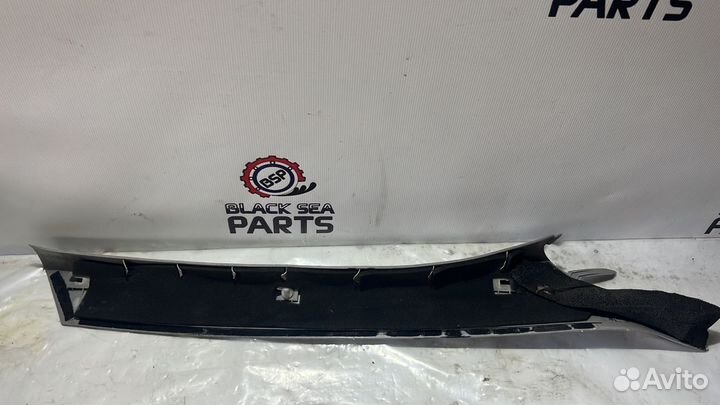 Накладка стойки Ford Mondeo 3