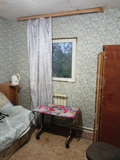 Комната 12 м² в 3-к., 1/2 эт.