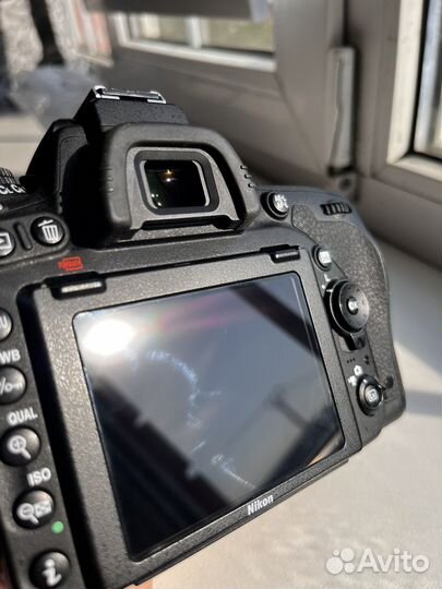 Зеркальный фотоаппарат nikon d750