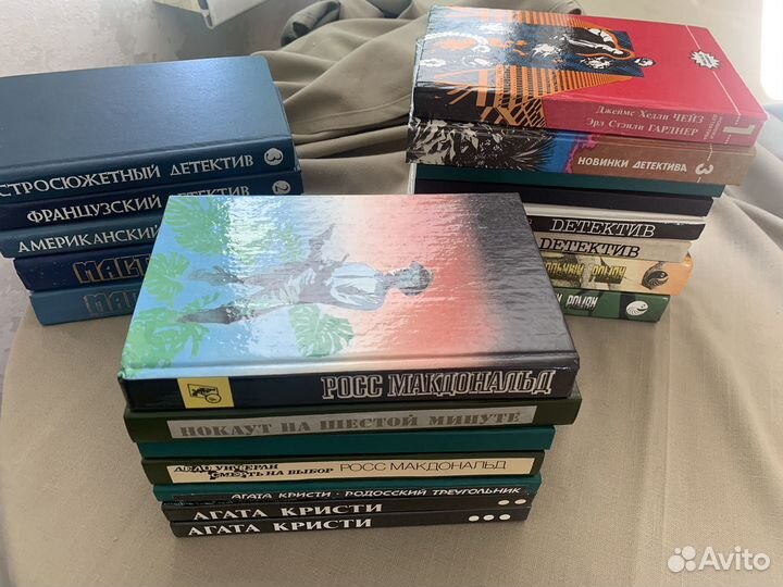 Книги сериями Детективы