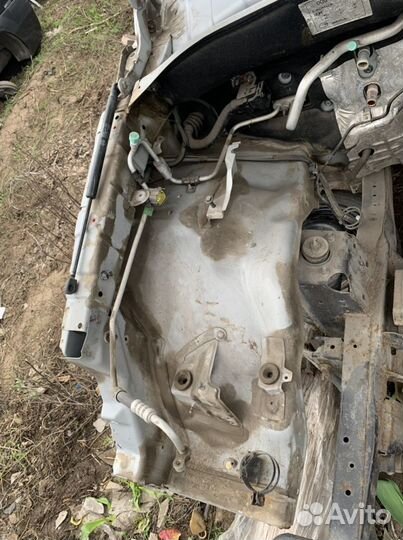 Передняя правая четверть кайрон