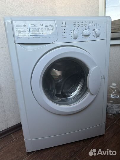 Стиральная машина indesit