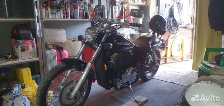 Honda shadow spirit 750