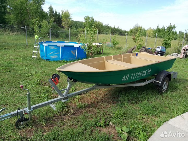 Продаю лодку с мотором