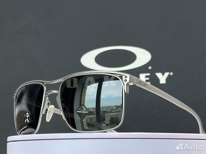 Титановые очки Oakley Holbrook TI Satin Chrome