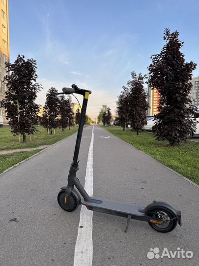 Xiaomi mi electric scooter 1s