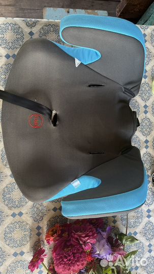 Детское автомобильное кресло