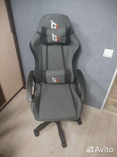 Игровой компьютерное кресло