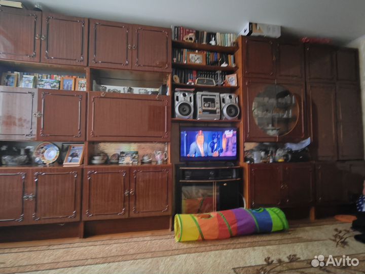 Тумба под телевизор