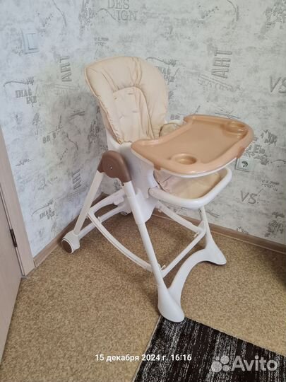 Стул для кормления