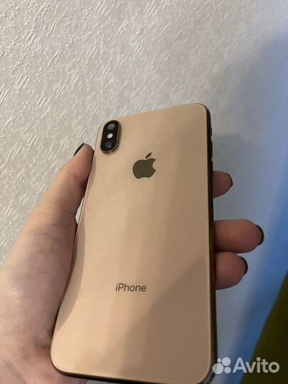 Телефон iPhone xs