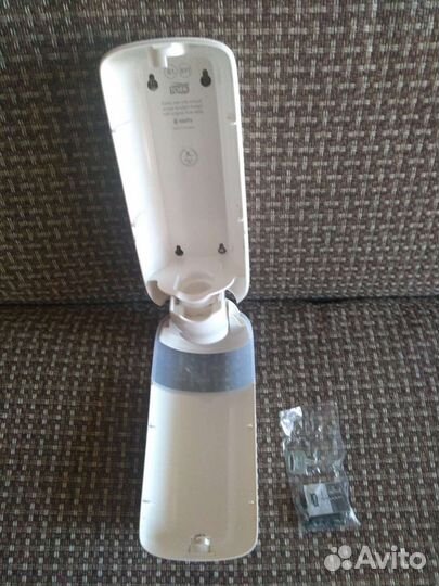 Дозатор для жидкого мыла tork