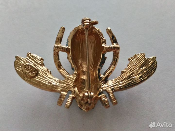 Брошь-кулон из серии 