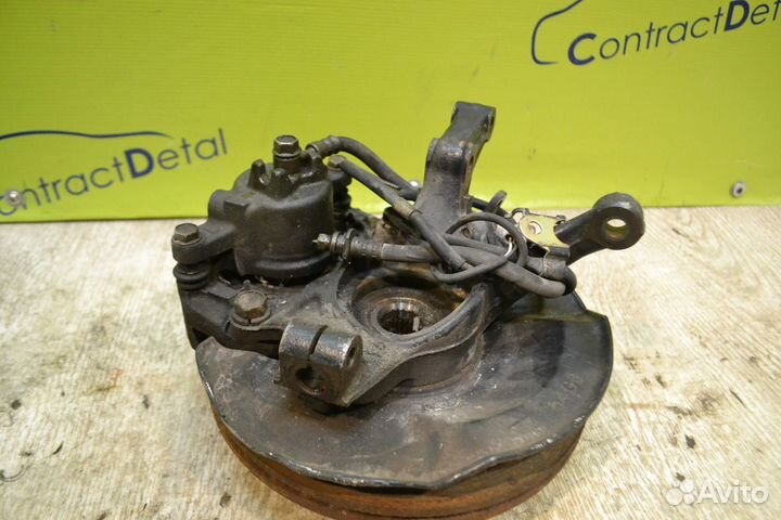 Кулак поворотный передний Сузуки Лиана 2001-2007