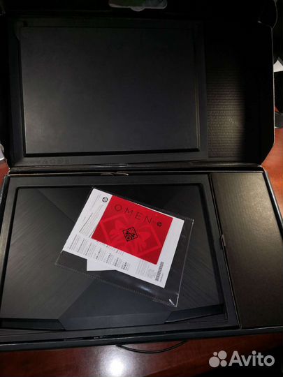 Игровой ноутбук HP omen 17.3, i7, RTX2070 (8Gb)