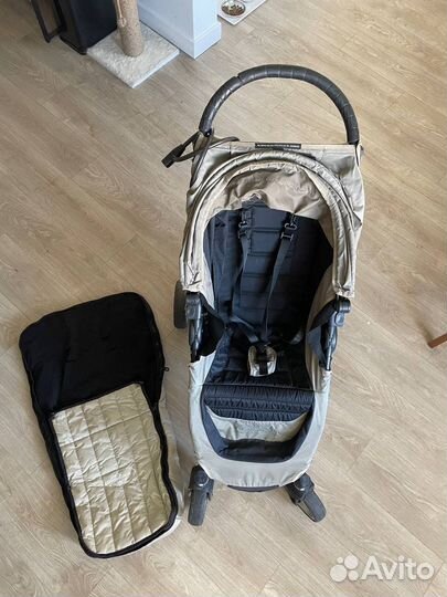 Коляска Baby Jogger city