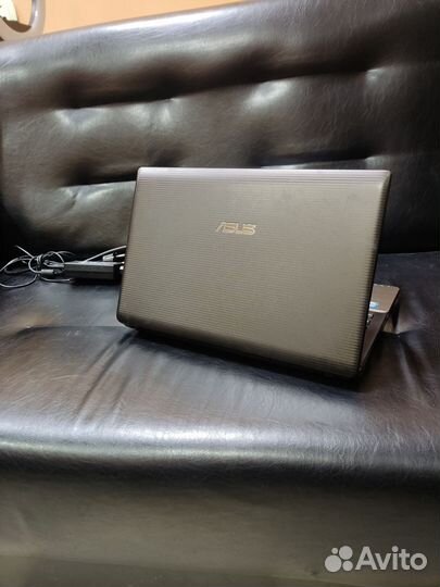 Ноутбук asus