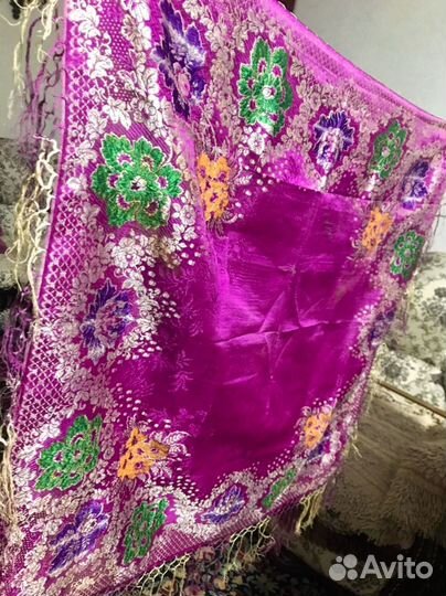 Антикварный шелковый платок