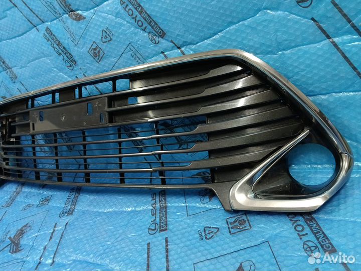 Решетка радиатора camry 55 эксклюзив (черная)