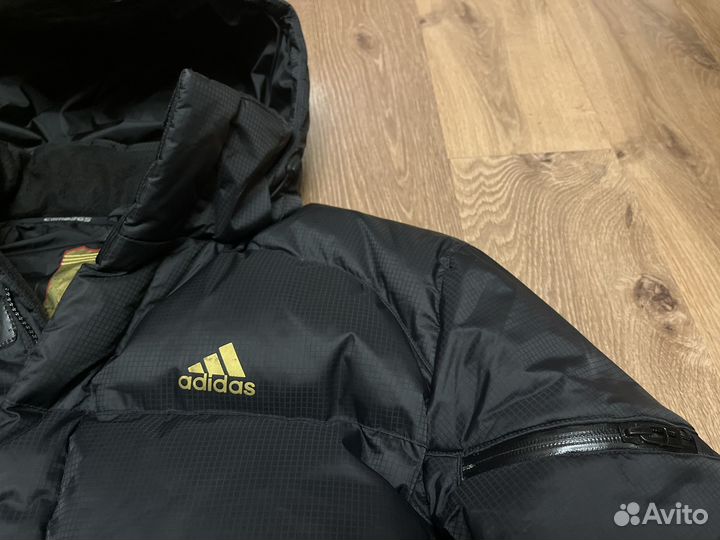 Пуховик Adidas зима Отличное сост