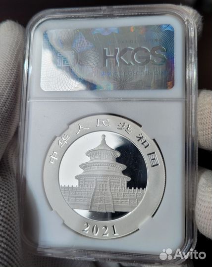 10 юаней 2021 г. Панда в слабе MS70 Серебро 999 пр