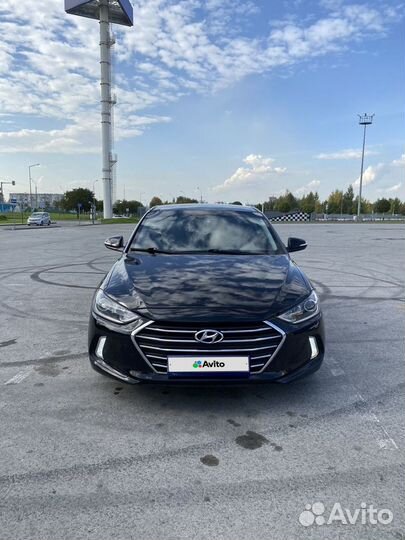 Hyundai Elantra 2.0 AT, 2016, 108 000 км