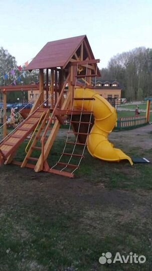 Детская уличная площадка для активных игр