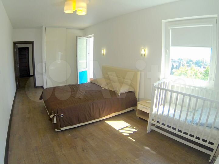 2-к. квартира, 127 м², 10/20 эт.