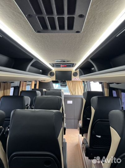 Микроавтобус автобус