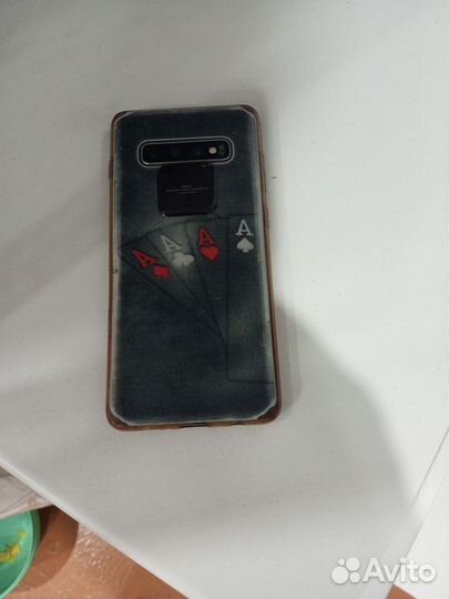Samsung Galaxy S10+, 8/128 ГБ