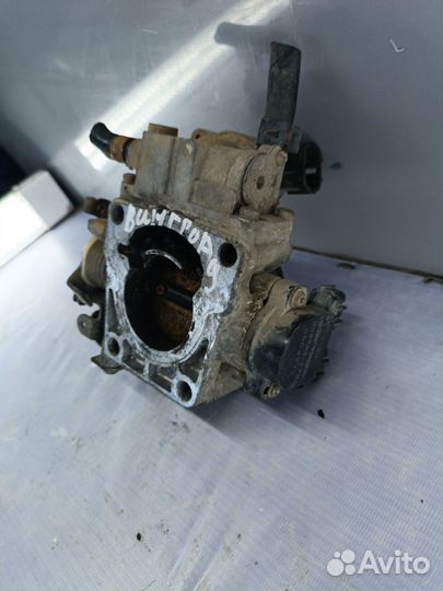 Заслонка дроссельная Nissan Wingroad Y11